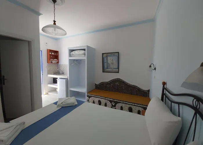 Hotel Stavros Perivolos (Santorini)
