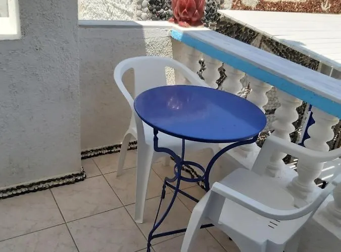 Stavros * Perivolos (Santorini)