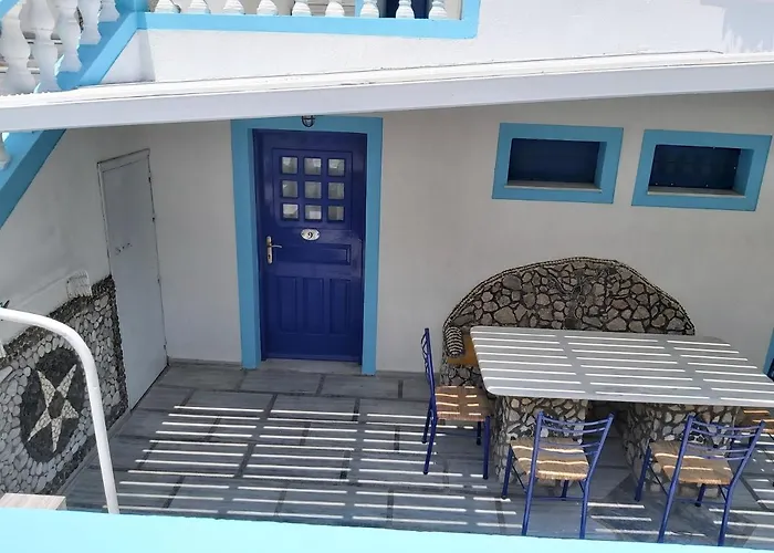 Stavros Hotel Perivolos (Santorini)