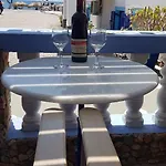 Stavros Hotel *