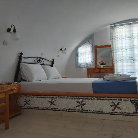 Hotel Stavros Playa de Perivolos