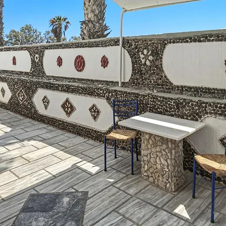 Stavros Beachfront Domes By Kottas * Perivolos (Santorini)