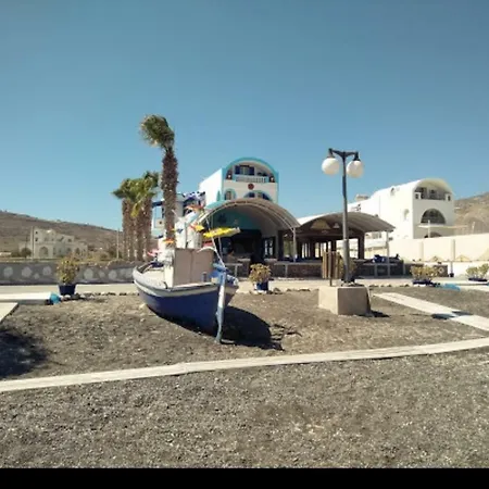 Stavros Beachfront Domes By Kottas Hotell