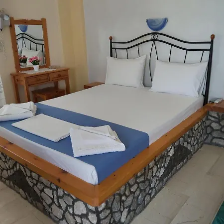 Stavros * Perivolos (Santorini)