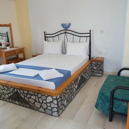 Hotel Stavros Perivolos (Santorini)