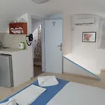 Stavros * Perivolos (Santorini)